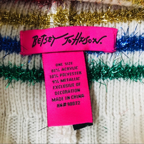 Betsey Johnson Beanie - Hat -NWT-Rainbow Stripe - Picture 7 of 8